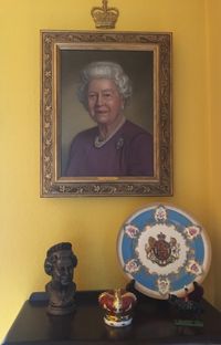 HM Queen Elizabeth II - Portrait by Max Scotto &amp; Sculpture by Tom Murphy